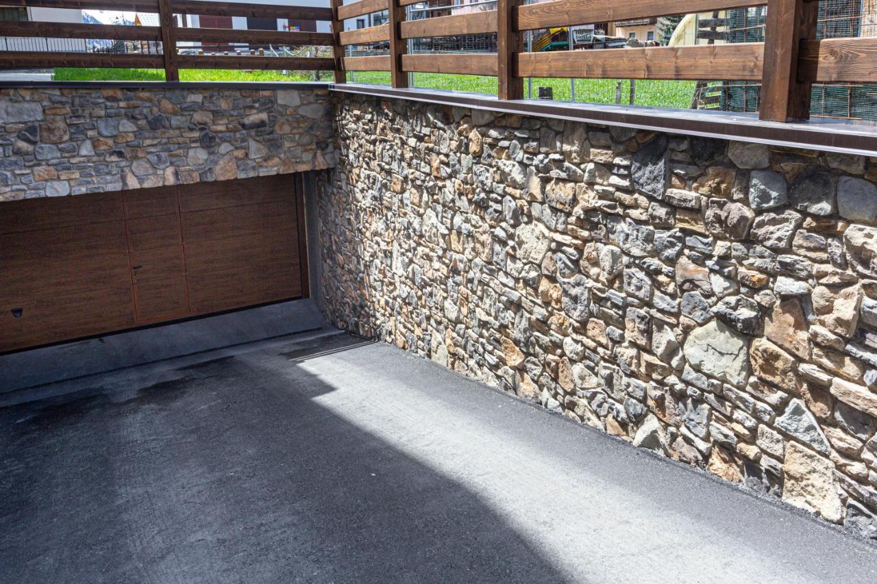 Bondi Chalet St Antoni Apartment Livigno Bagian luar foto