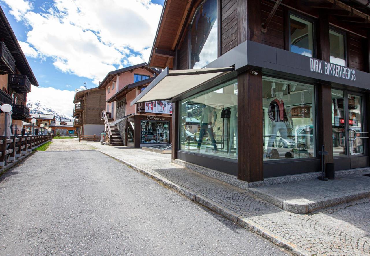 Bondi Chalet St Antoni Apartment Livigno Bagian luar foto